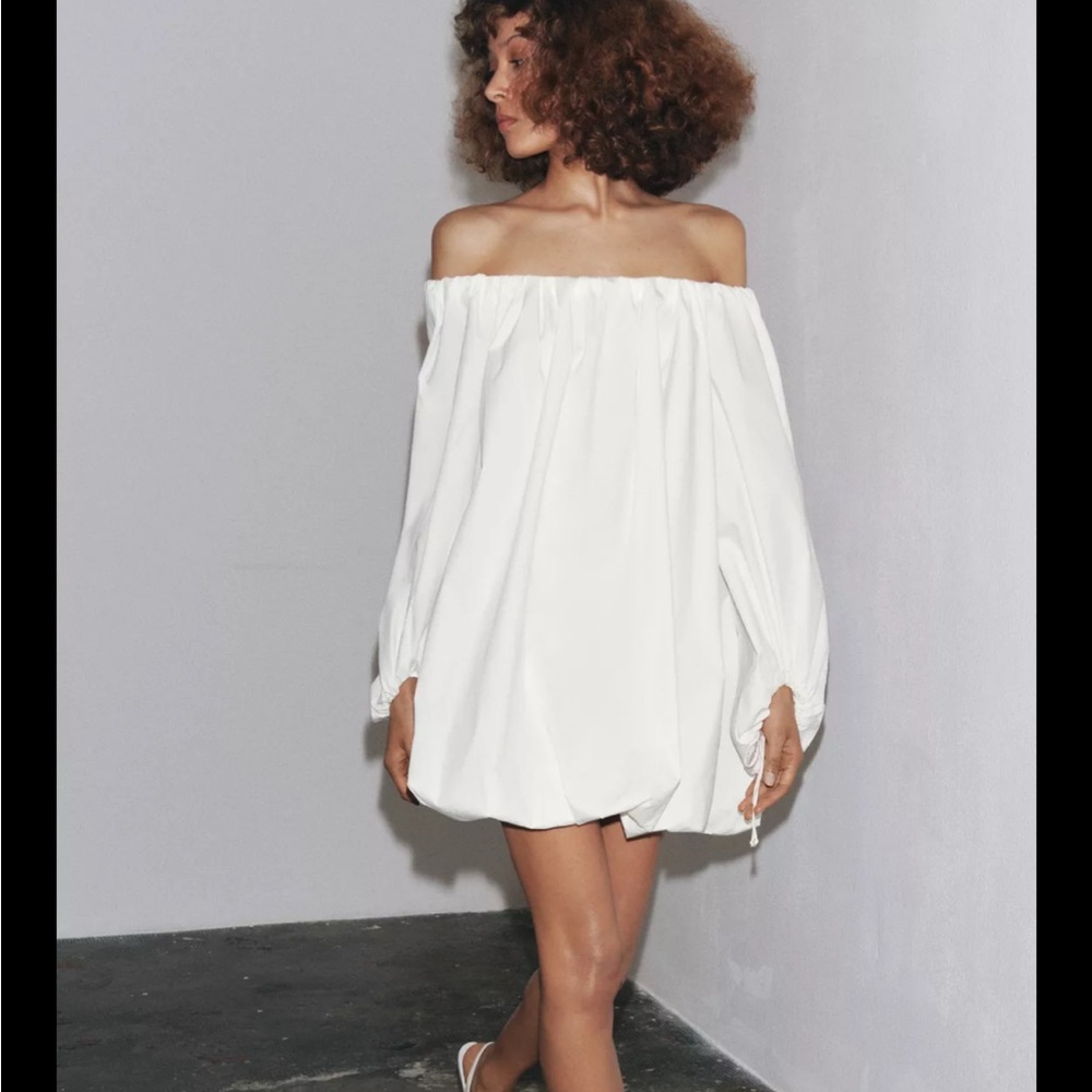 Zara Off-Shoulder White Long Sleeve Dress
